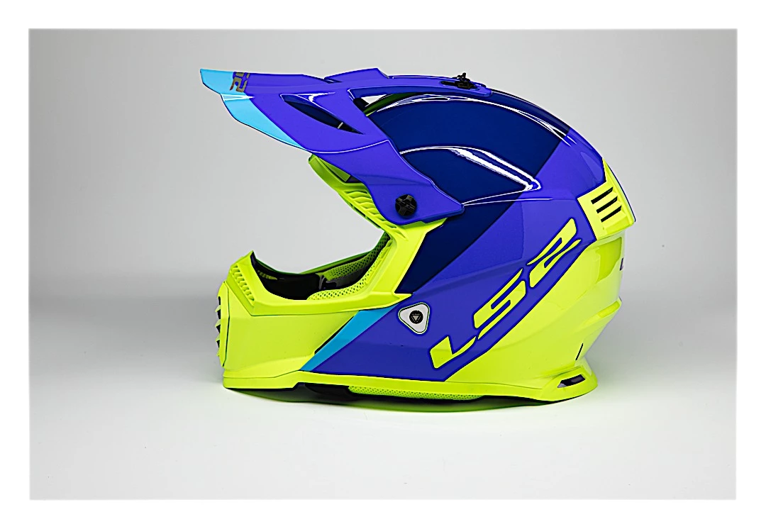 LS2 Helmets LS2 Helmets LS2 Youth Gate Launch Helmet 1 LS2 Helmets LS2 Helmets LS2 Youth Gate Launch Helmet